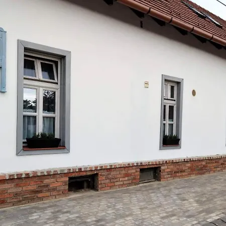 Guest house Klara-haza Vendeghaz Tiszadorogma