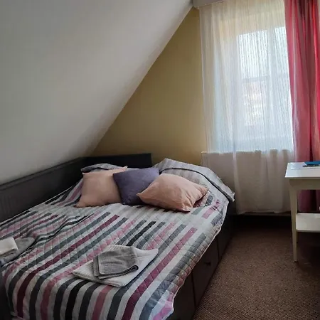 Klara-haza Vendeghaz Guest house *
